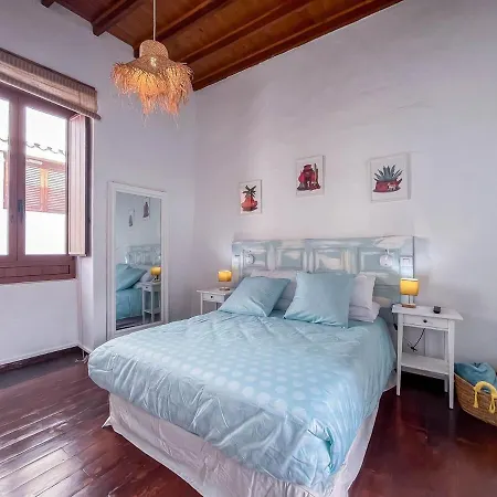 Gasthof Casa Libelvik En Pleno Centro Galdar Con Terraza Gáldar