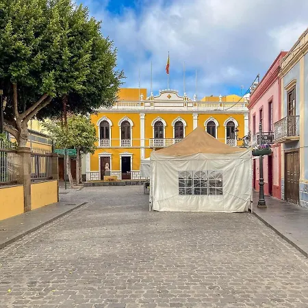 Casa Libelvik En Pleno Centro Galdar Con Terraza بيت ضيافة