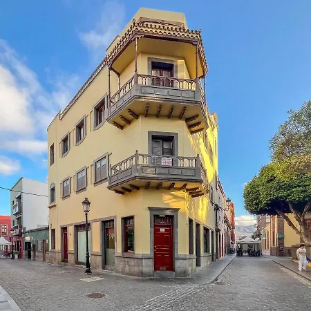 Casa Libelvik En Pleno Centro Galdar Con Terraza 3*
