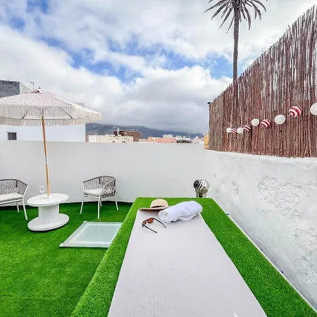 Casa Libelvik En Pleno Centro Galdar Con Terraza