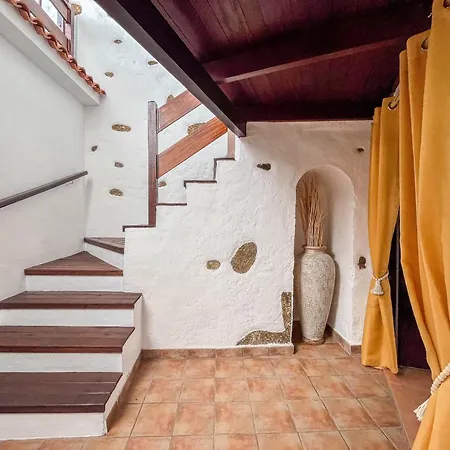 Casa Libelvik En Pleno Centro Con Terraza * Gáldar