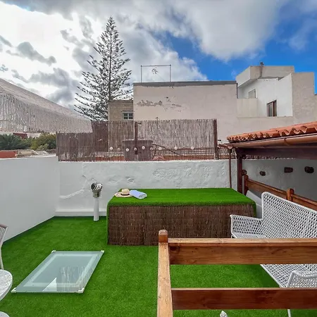 Casa Libelvik En Pleno Centro Con Terraza * Gáldar