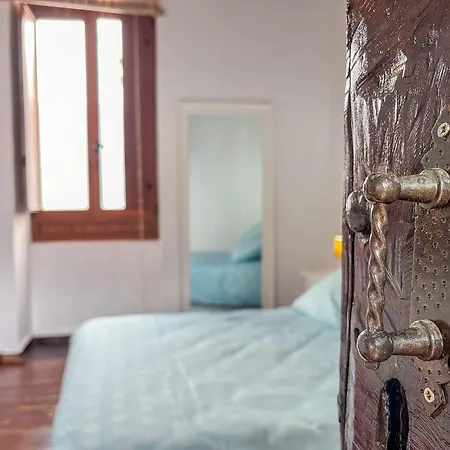 Casa Libelvik En Pleno Centro Con Terraza * Gáldar