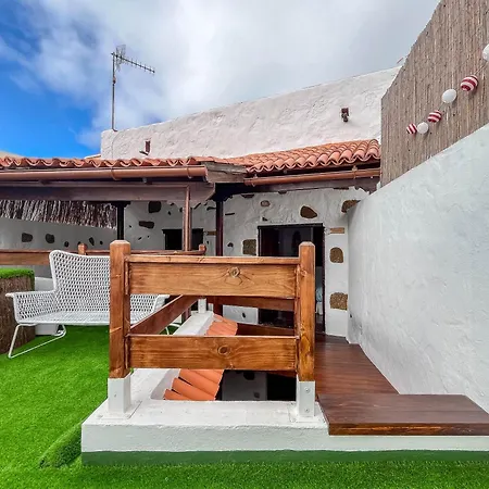 Casa Libelvik En Pleno Centro Con Terraza * Gáldar