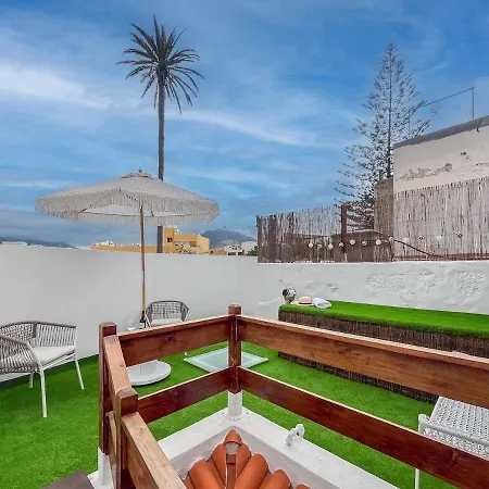 게스트하우스 Casa Libelvik En Pleno Centro Con Terraza