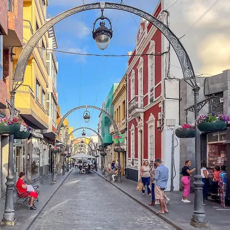 Casa Libelvik En Pleno Centro Galdar Con Terraza 3*