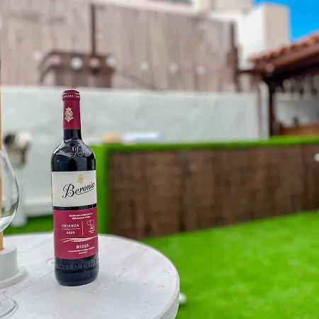 Casa Libelvik En Pleno Centro Con Terraza 게스트하우스 3*