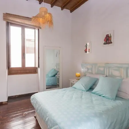 Casa Libelvik En Pleno Centro Galdar Con Terraza 招待所 3*