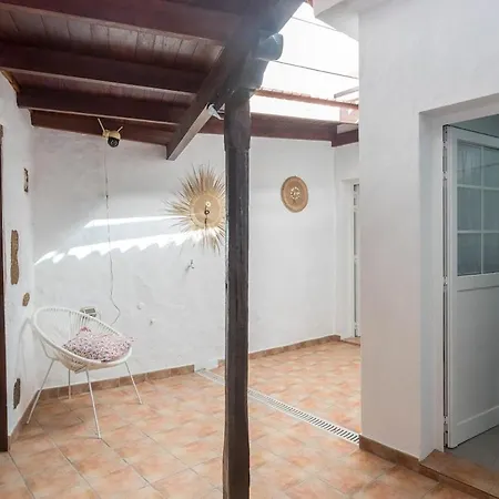 Casa Libelvik En Pleno Centro Galdar Con Terraza 게스트하우스 3*