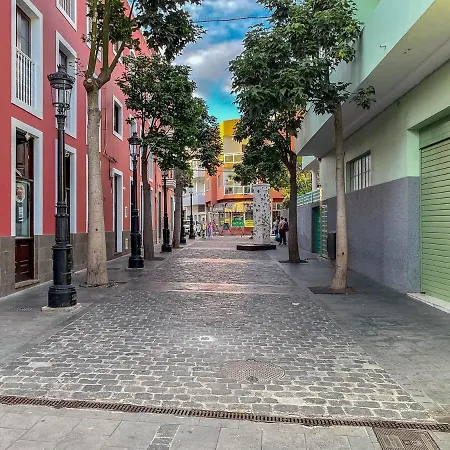 Casa Libelvik En Pleno Centro Galdar Con Terraza 게스트하우스 3*