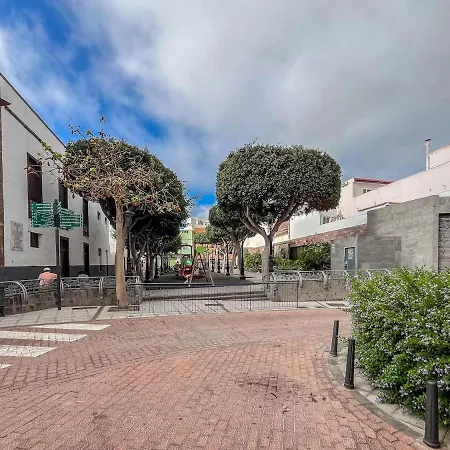 Casa Libelvik En Pleno Centro Galdar Con Terraza 게스트하우스